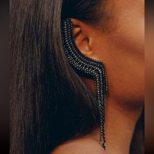 Left ear crawler earring
